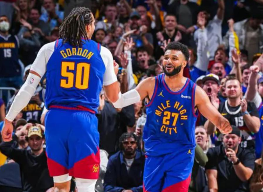 关于美国队引发争议！，穆雷官方宣布出色防守新规上演精彩一战的信息-九游手游平台